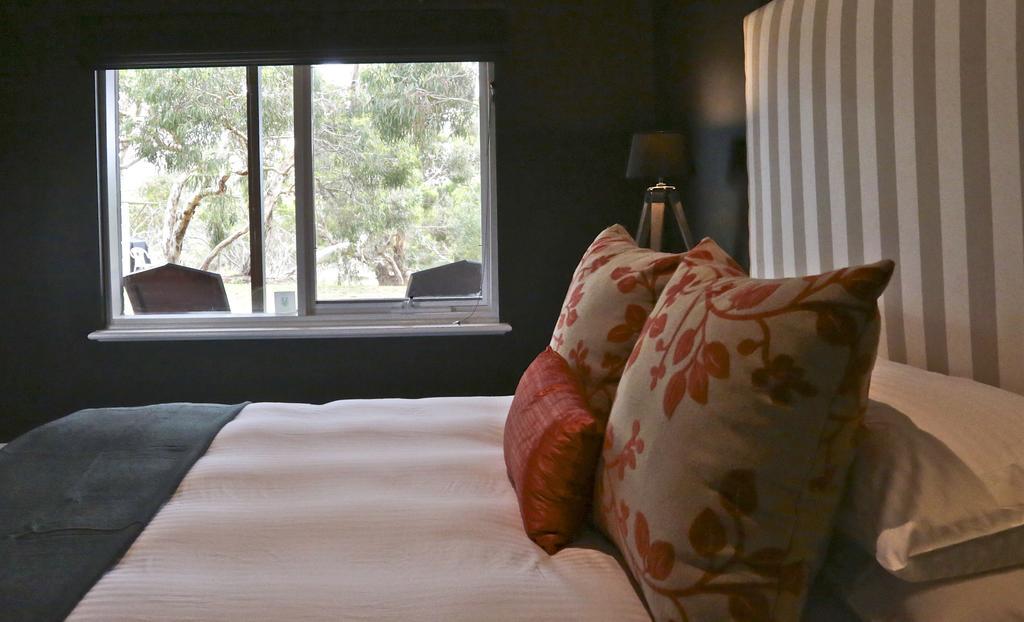 One Paddock Currency Creek Winery Villas Стая снимка